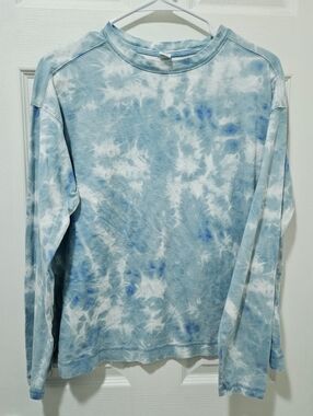 Old Navy Light Blue & White Tie-Dye Long Sleeve Tee